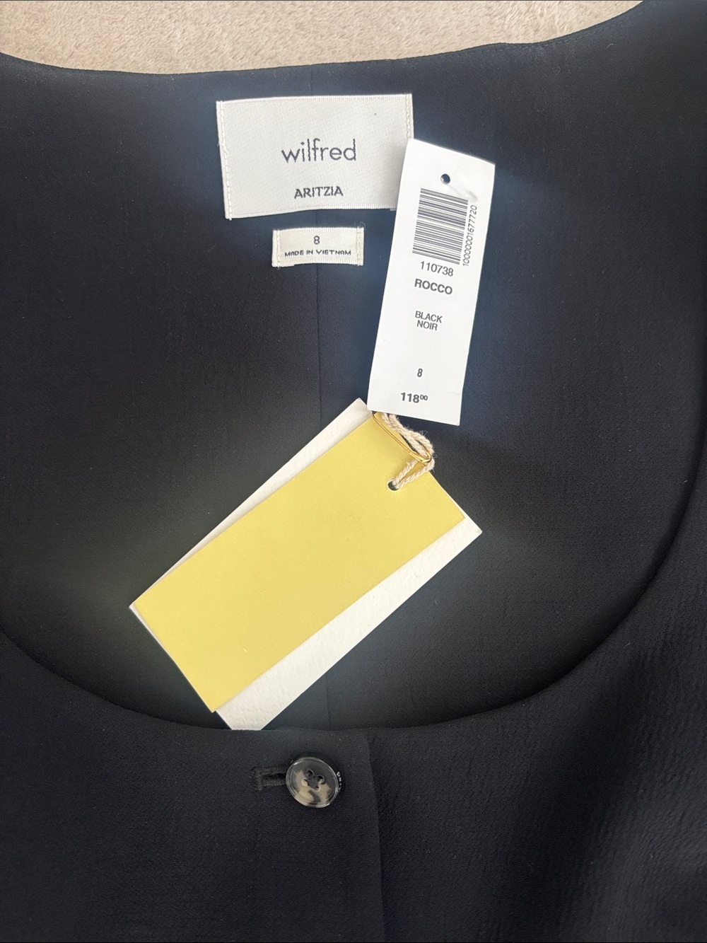 Aritzia Wilfred Rocco Vest Crepette - Size 8, Black - Picture 2 of 4
